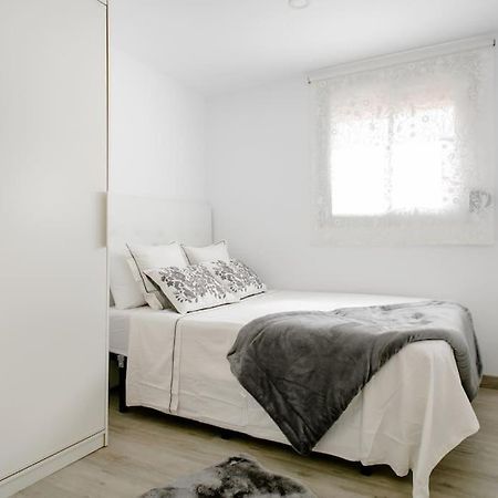 Habitaciones Bonitas Y Comodas L'Hospitalet de Llobregat Eksteriør billede