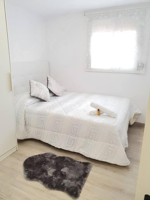 Habitaciones Bonitas Y Comodas L'Hospitalet de Llobregat Eksteriør billede